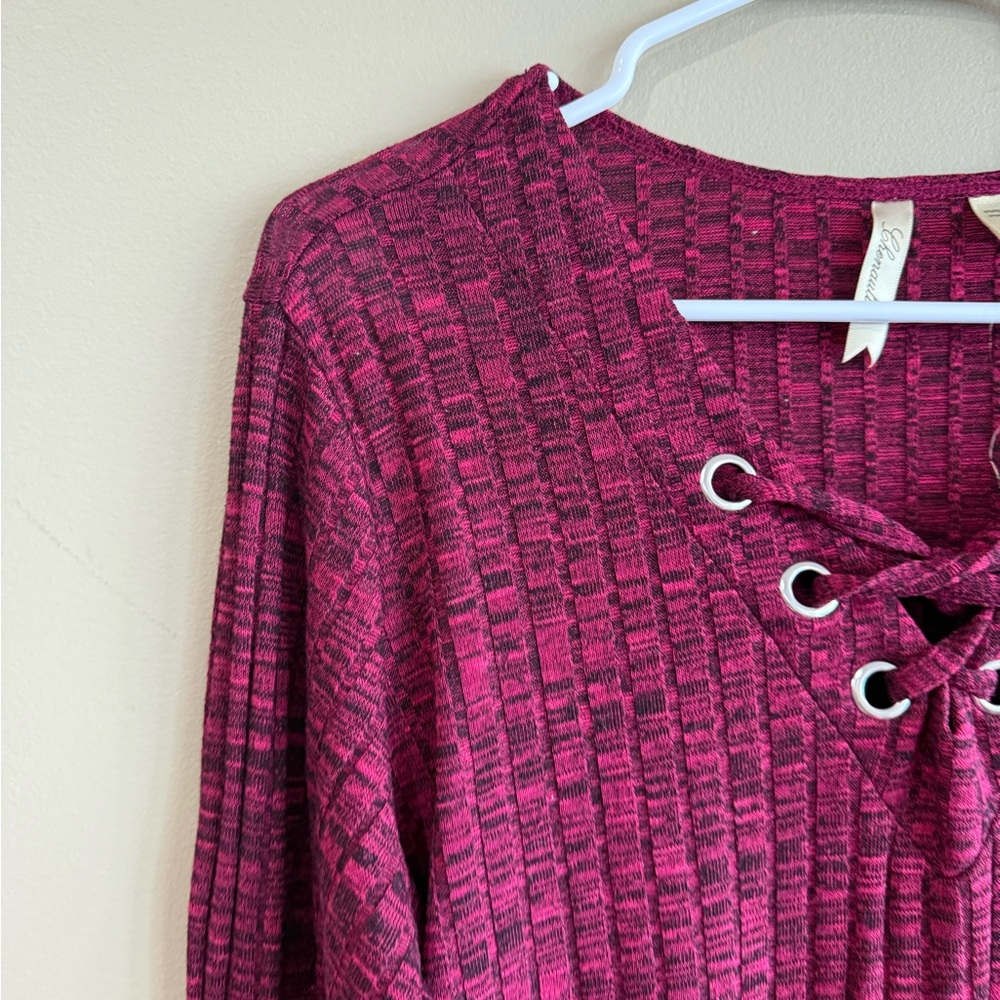 Chenault Red Ribbed Tie Front Long Sleeve Blouse - Picture 5 of 7